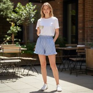 High waisted blue & white checkered checkered peplum waste XL shorts